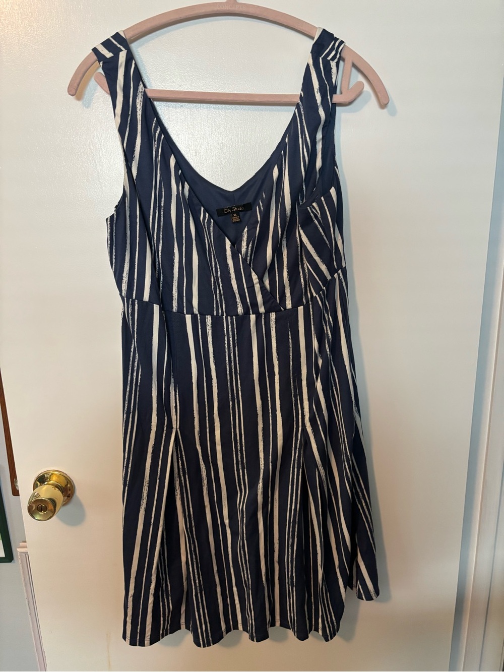Coastal New England EuroSummer City Studio XL Sleeveless Dress